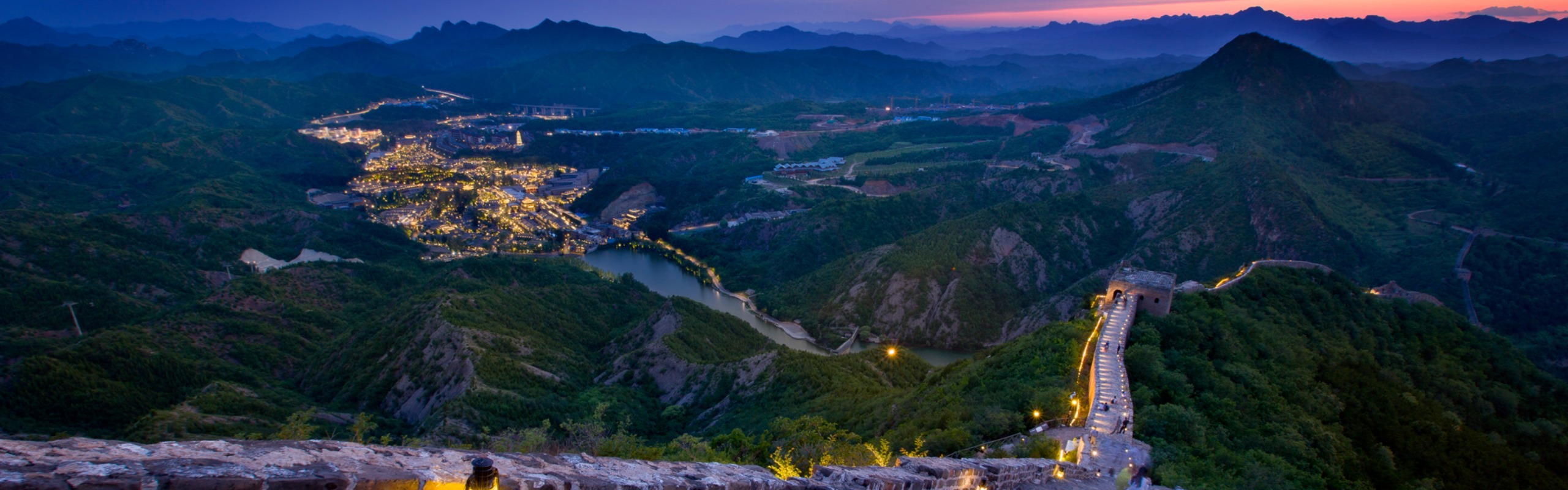 2-Day Great Wall Mutianyu-Simatai Day-Night Tour